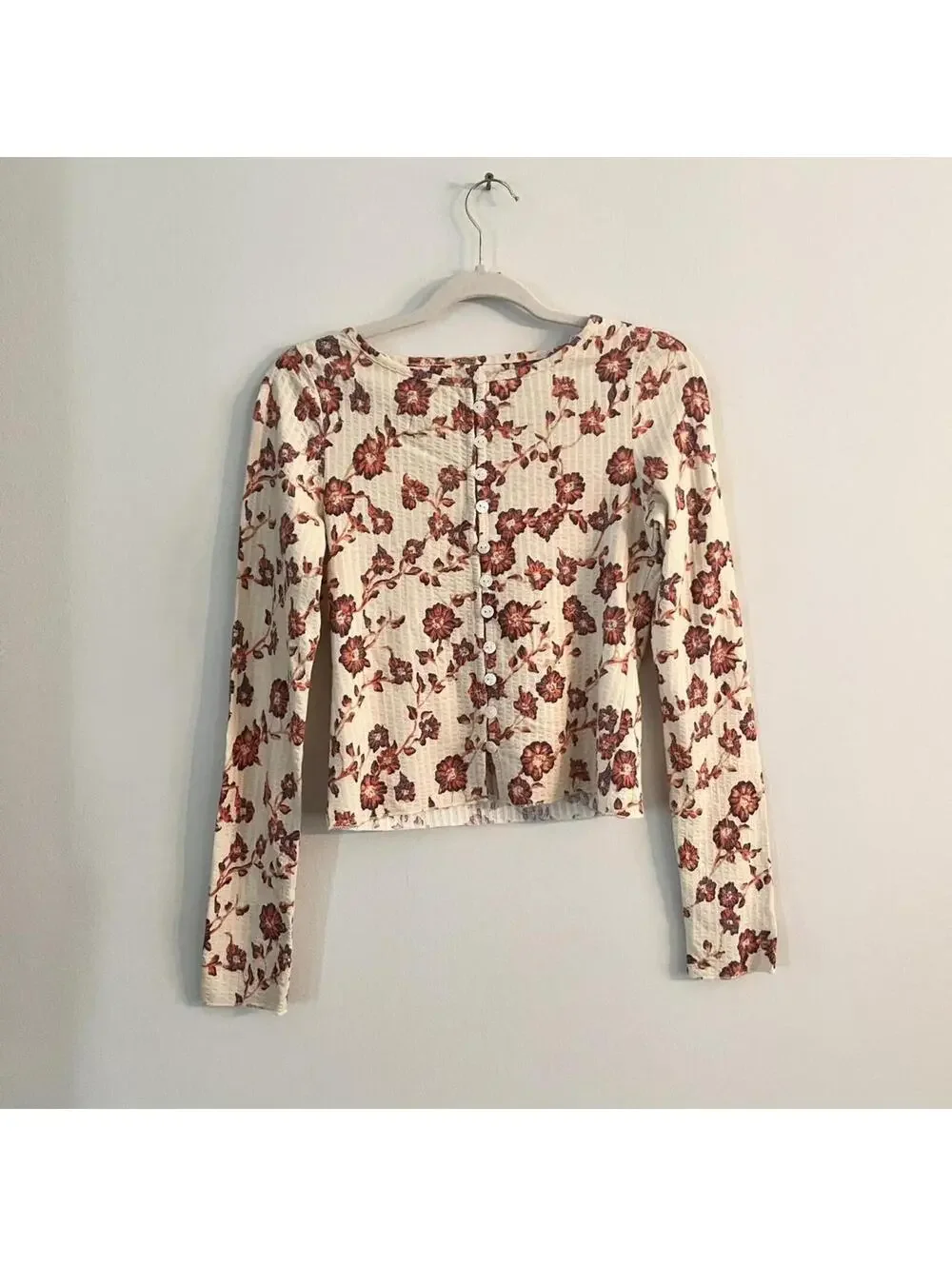 Free People Tilly Cotton Seersucker Cardigan in Tea Combo Floral Print